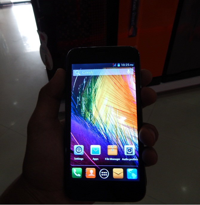 Intex Aqua i4 now available in Nepal for a price of Rs.14500