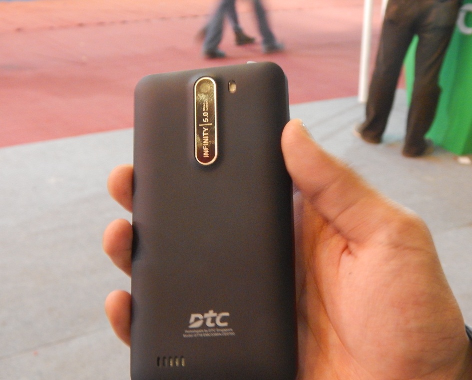 dtc smartphone