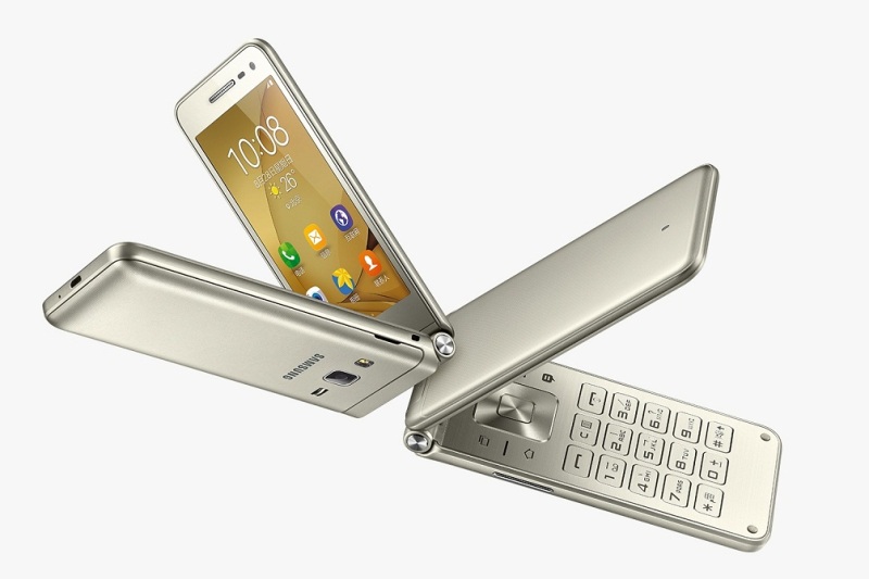 Samsung Galaxy Folder 2: 90s design with beast-like features