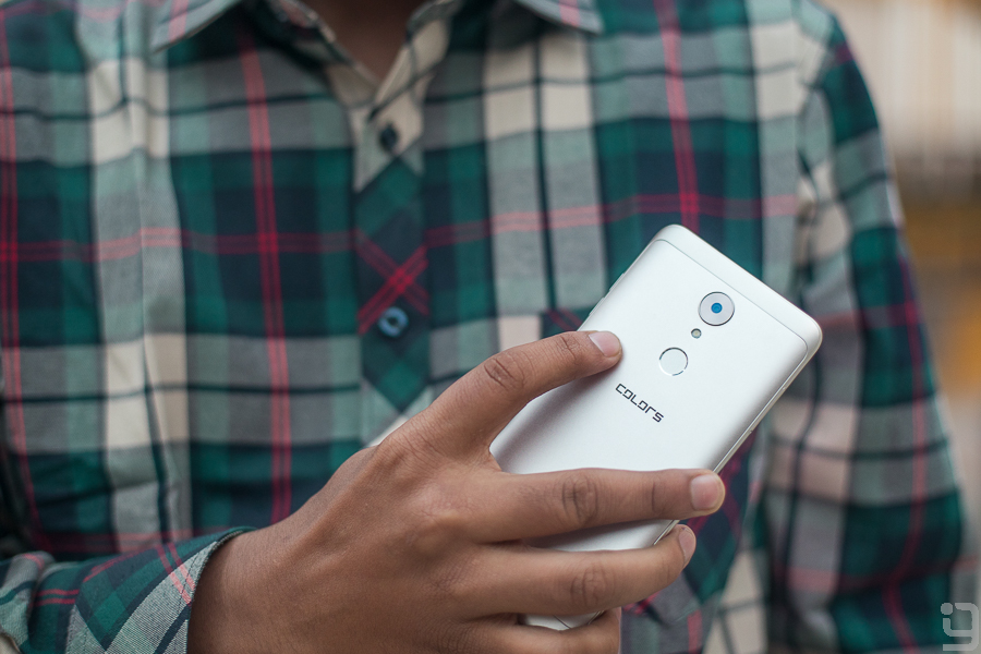 Colors P85+ Selfie Pro fingerprint sensor