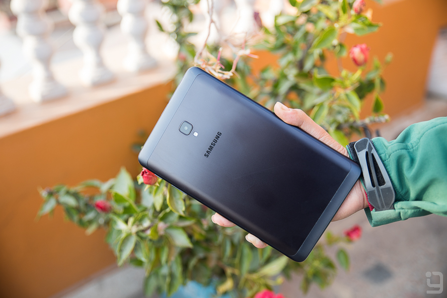 samsung tab A 2017 build review