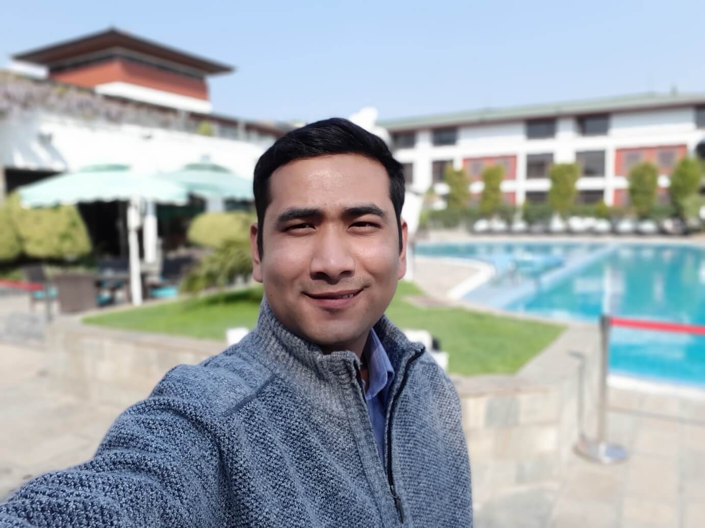 samsung a8 plus camera sample