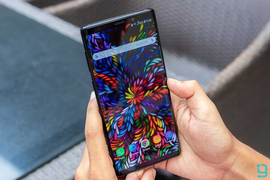 samsung galaxy note 9 display AMOLED gorilla glass infinity 