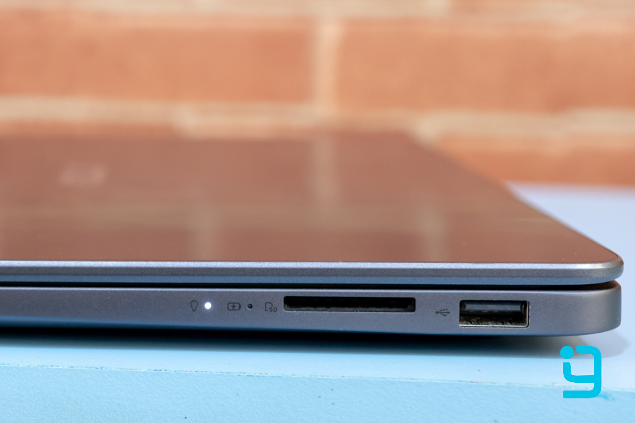 asus zenbook ux430u ports right