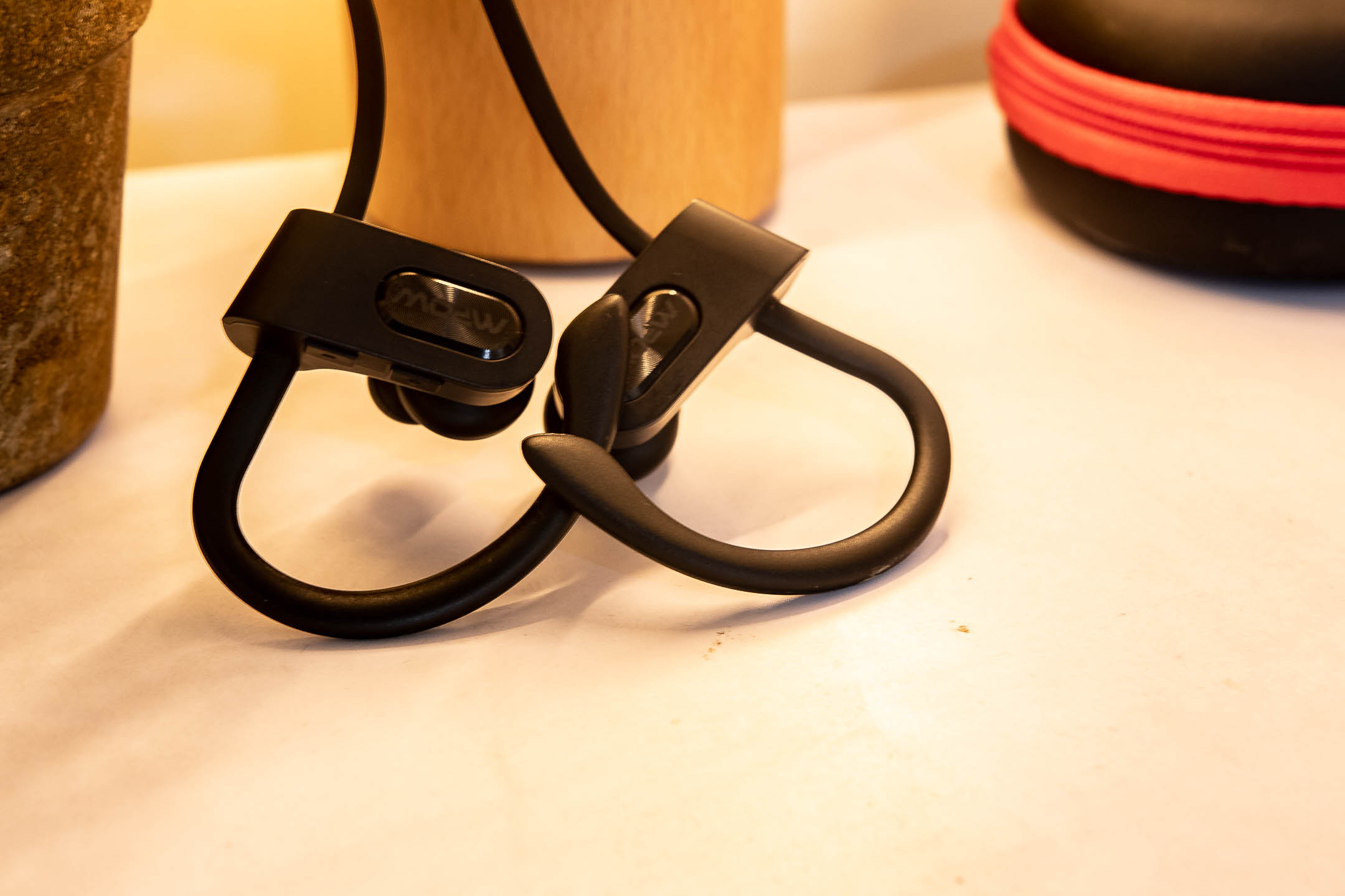 mpow flame bluetooth headphone design