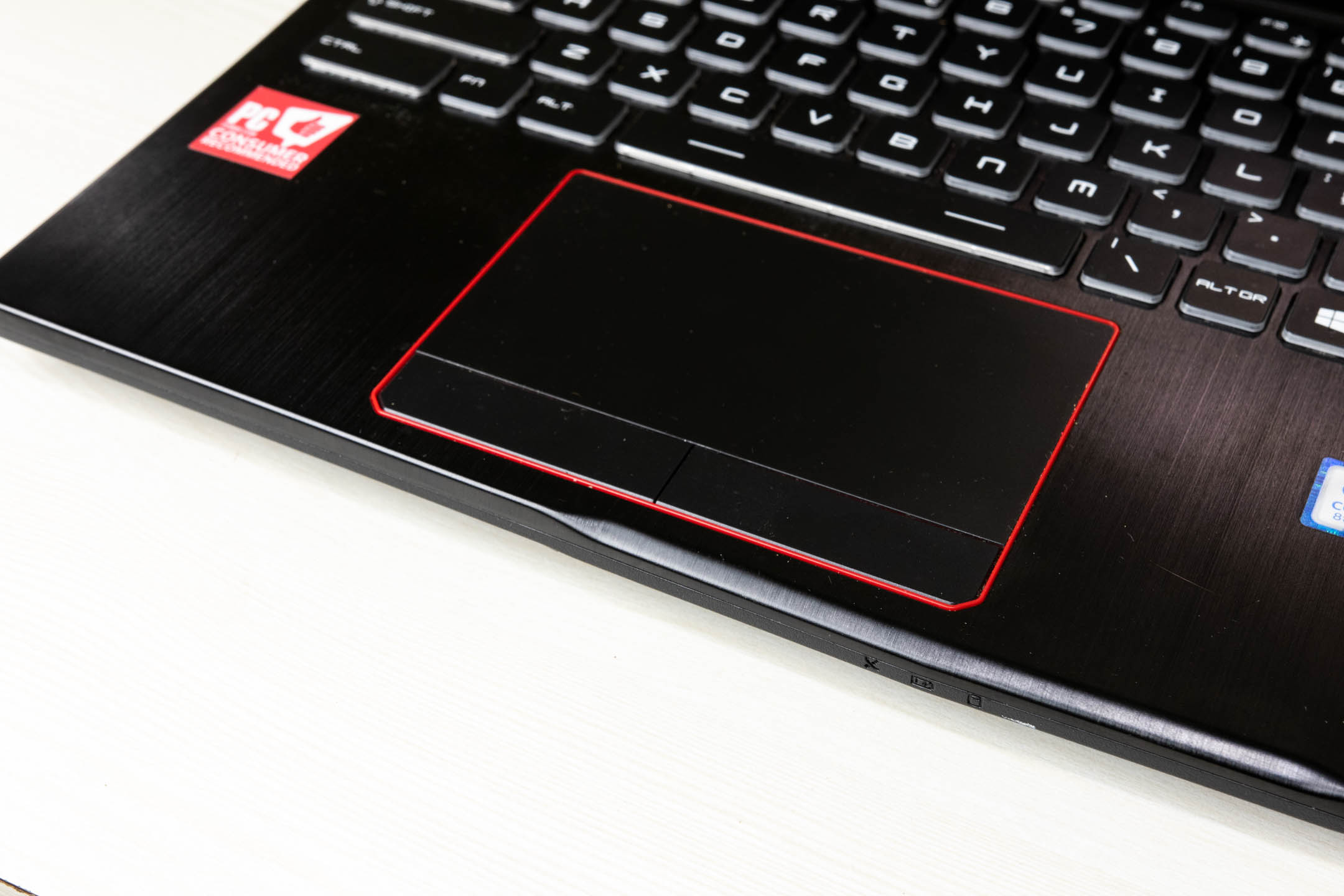 msi ge63 raider rgb 8rf trackpad