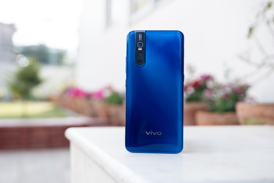 Vivo V15 Pro Back triple camera