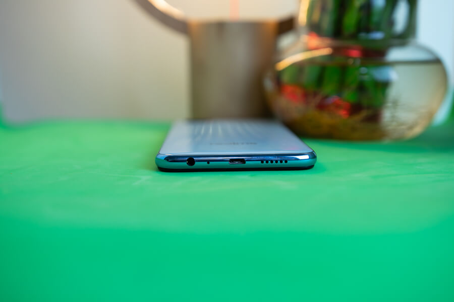 realme 2 pro charging port