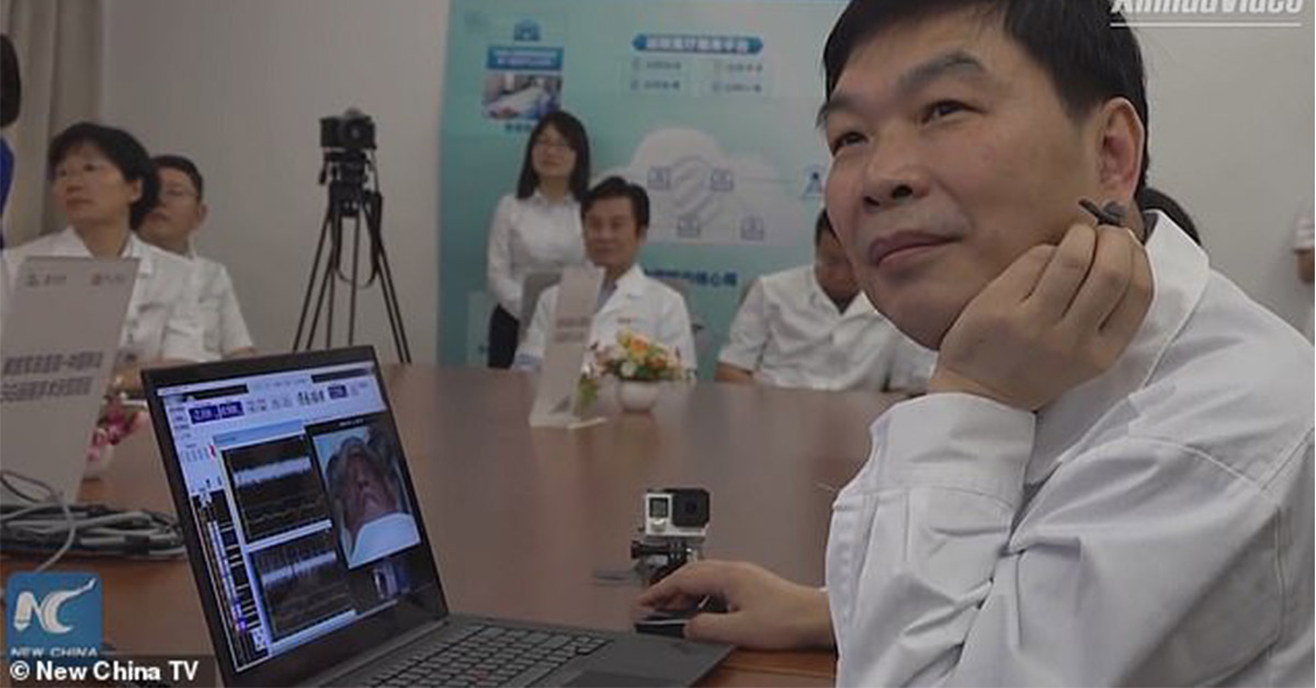 Doctor Performs Brain Surgery on a Patient 1,800 Miles Away Using 5G Network