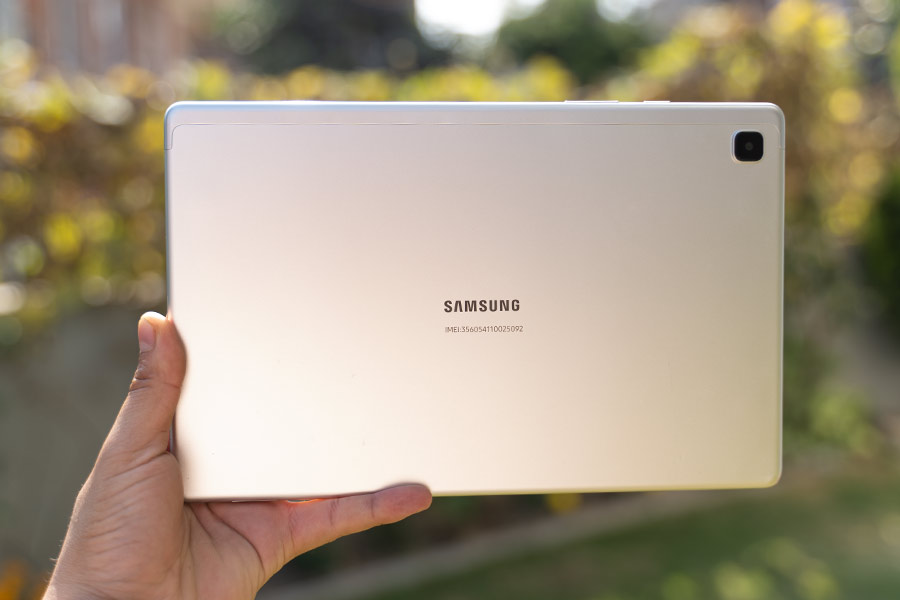 Galaxy Tab A7 Design