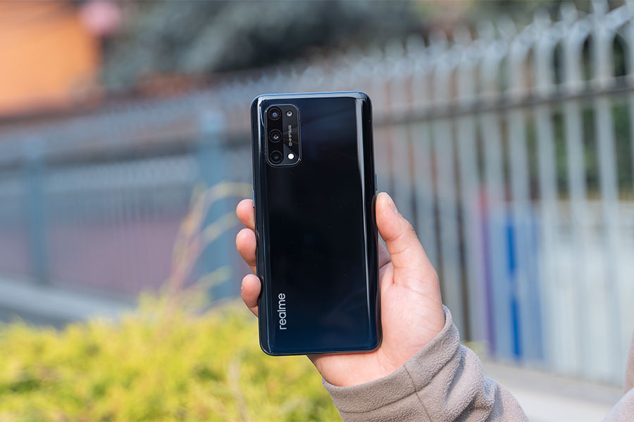 Realme X7 Pro - Design 1