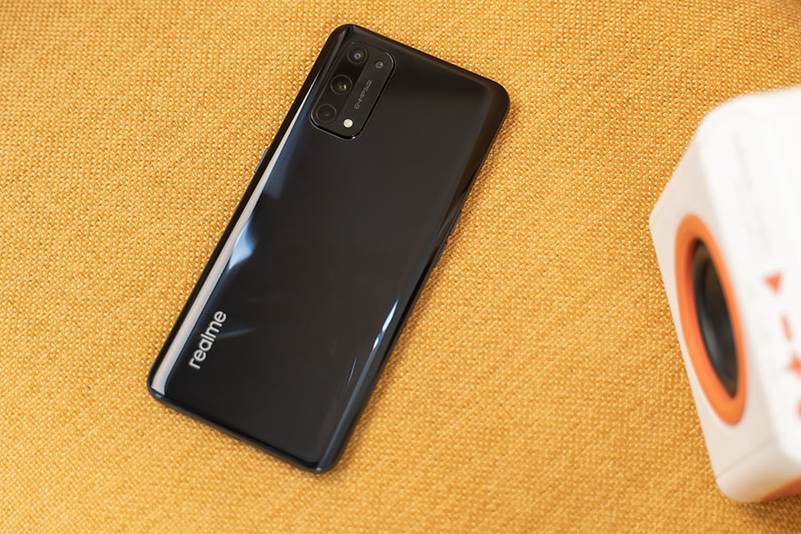 Realme X7 Pro - Design 2