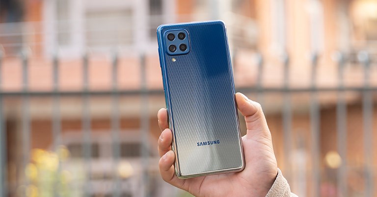 Samsung Galaxy M62 Review: Setting The Benchmark For Midrange Phones!