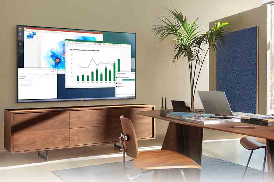 Samsung AU7700 Crystal 4K UHD TV Smart Features