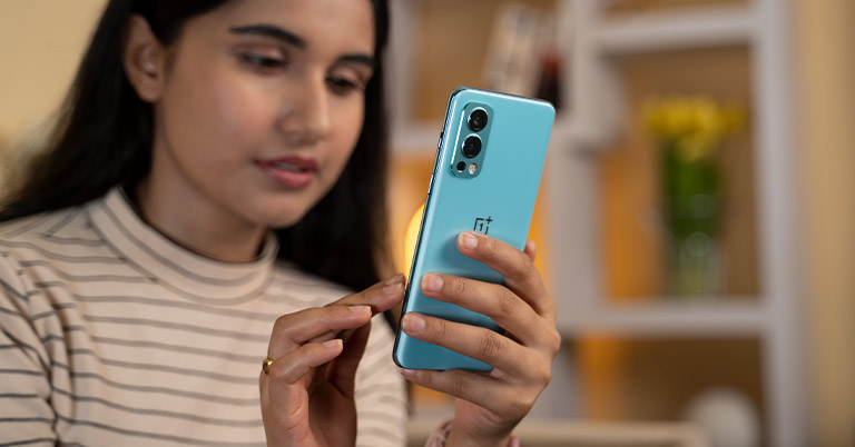 OnePlus Nord 2 Review: The OG OnePlus is Back!