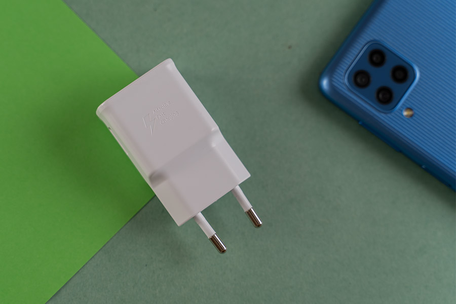 Samsung Galaxy F22 - Charger