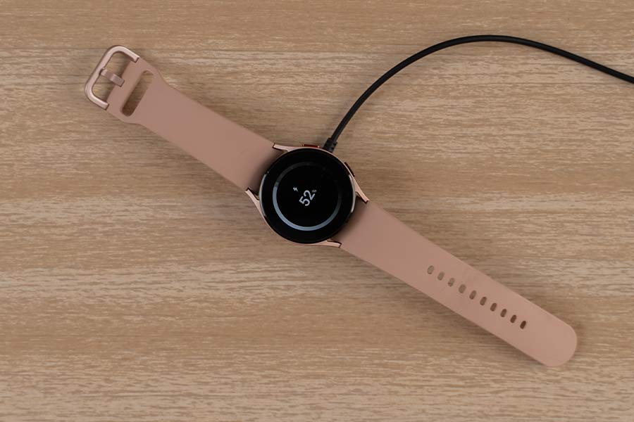 SamsungGalaxyWatch4Classic - Charging