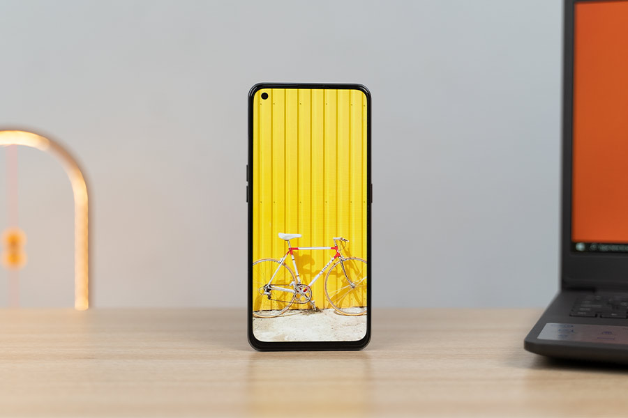 Realme GT - Display 1
