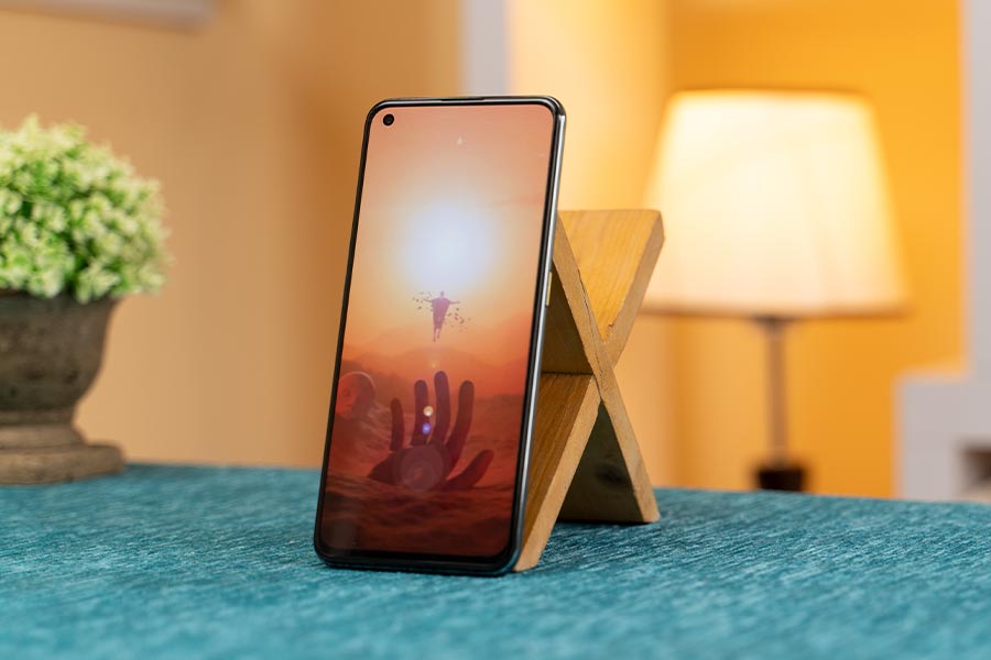 Realme GT - Display 2