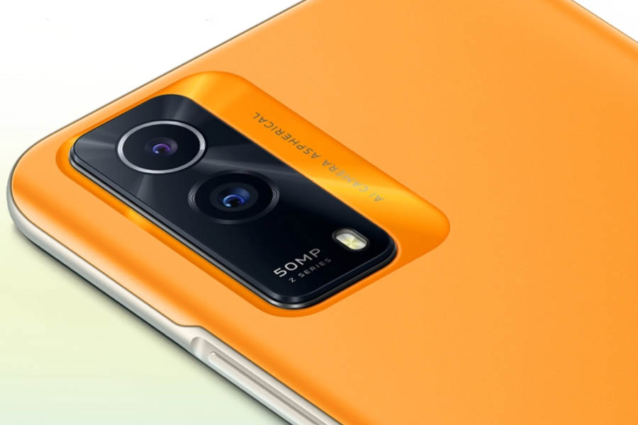 iQOO Z5x camera setup