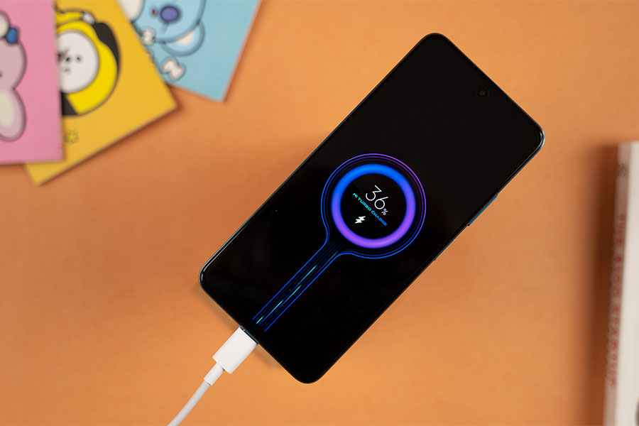 POCO M4 Pro 5G - Charging
