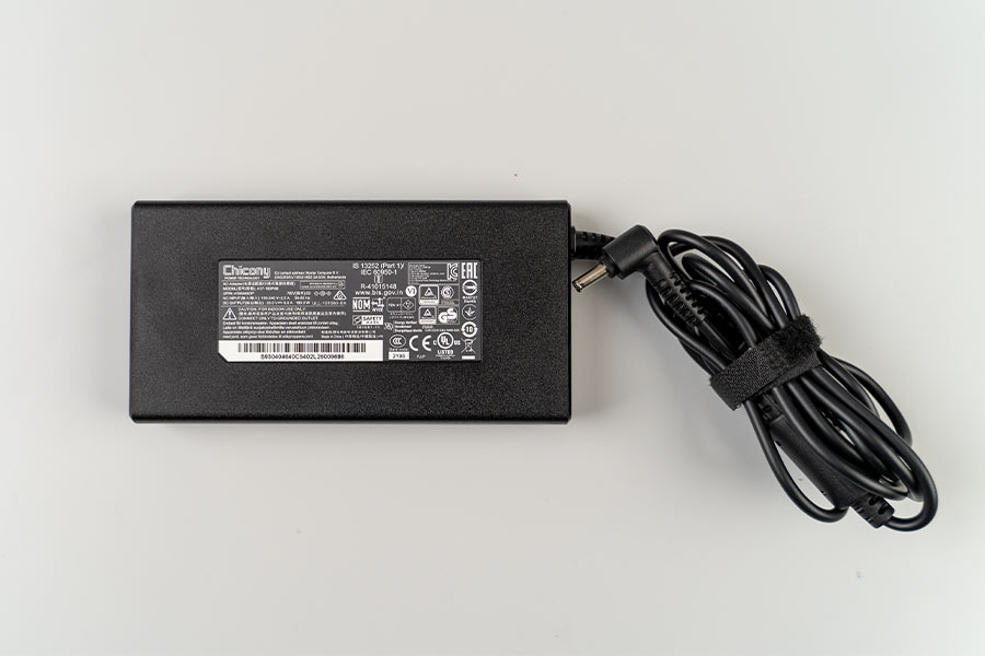 MSIKatanaGF66 - Charger