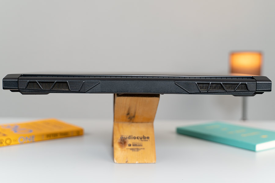 MSIKatanaGF66 - Exhaust