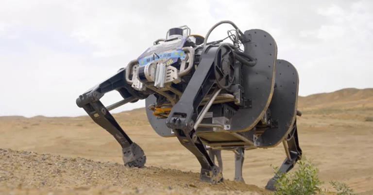 China develops world’s largest military robot—the "Mechanical Yak"