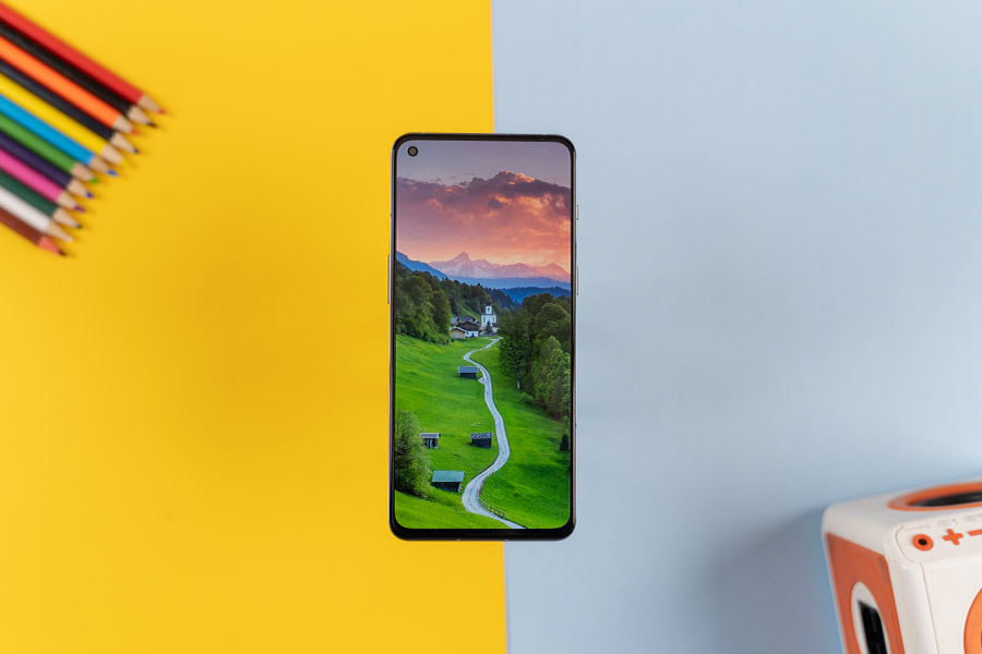 OnePlus 9RT Display