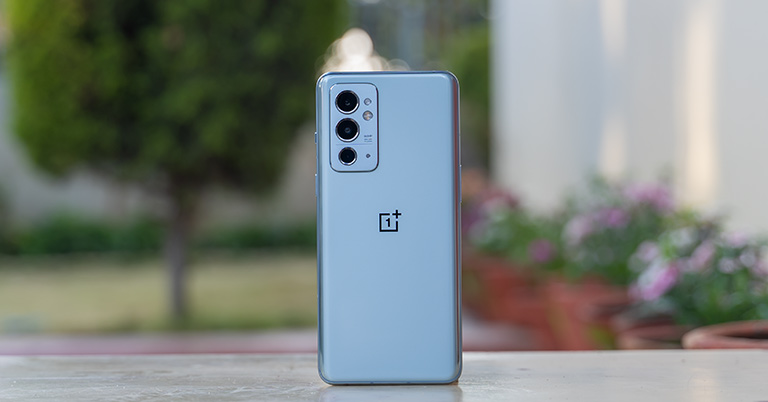 OnePlus 9RT Review: Blistering Performance