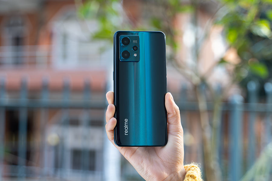 Realme 9 Pro+ - Design 1