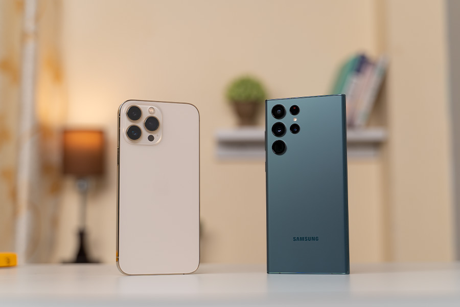 Samsung Galaxy S22 Ultra - iPhone 13 Pro Max Gaming - Design