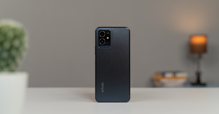 Vivo T1 5G (iQOO Z6) Review: 'T' Stands For Tolerable