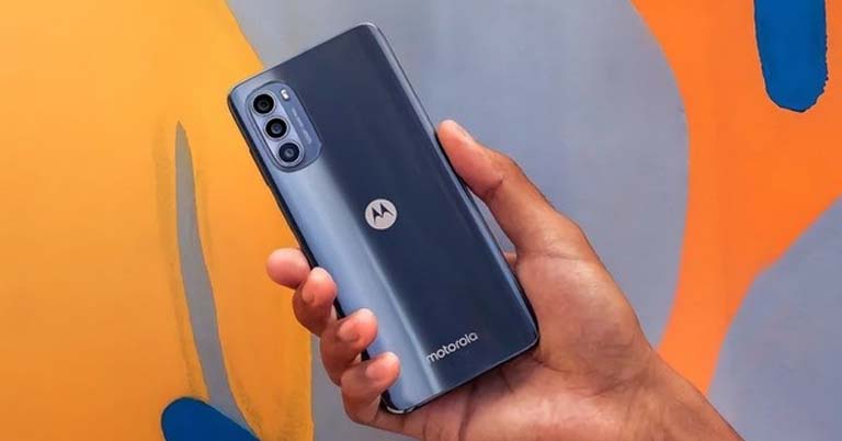 Motorola Moto G52 launched with 90Hz AMOLED screen, 50MP camera