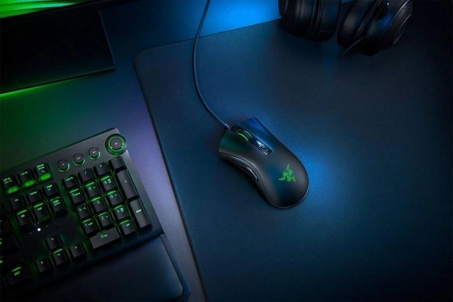 Midrange Gaming Mouse Nepal: Razer DeathAdder V2