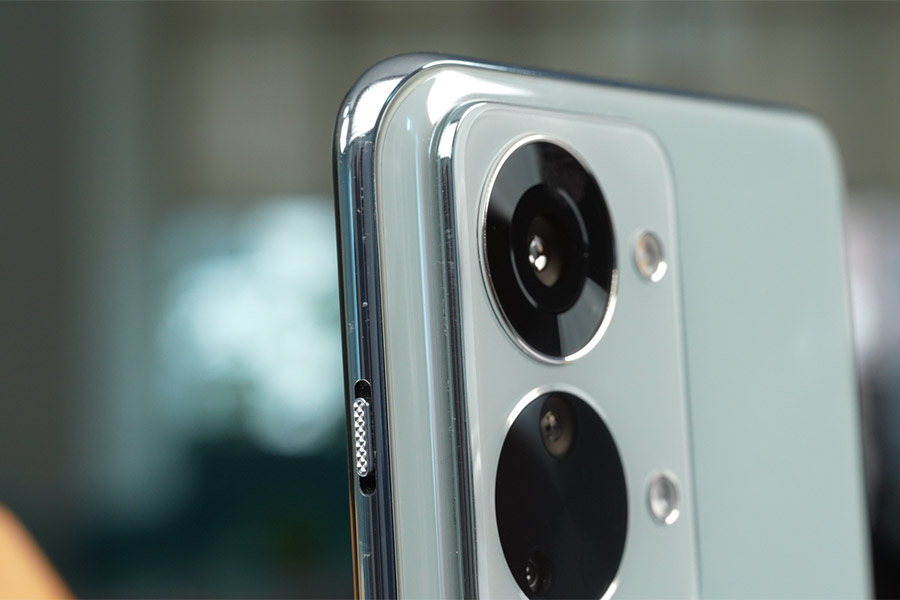 OnePlus Nord 2T - Alert Slider