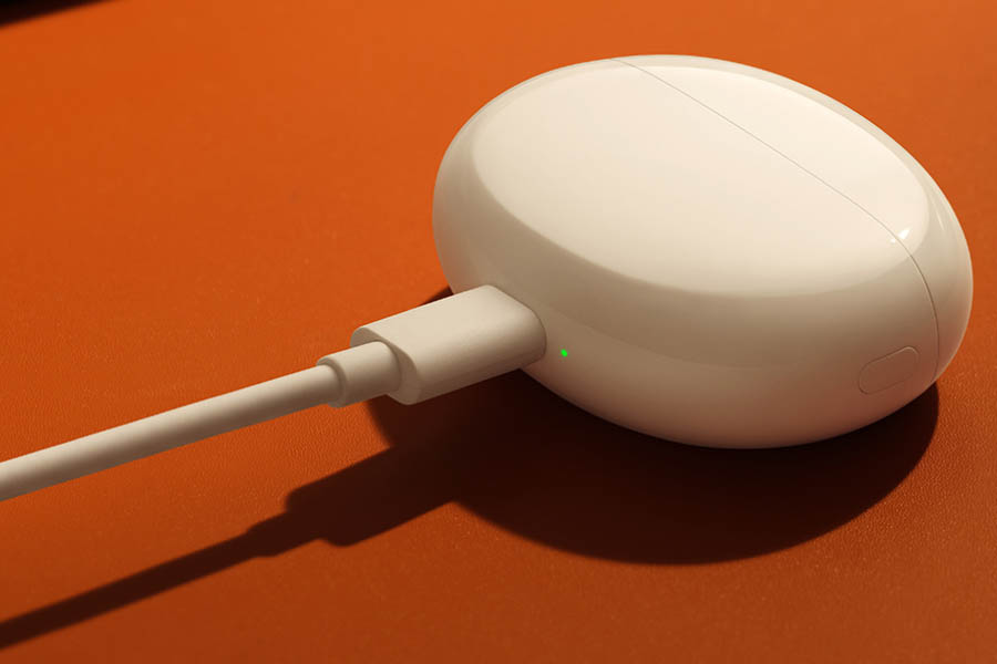 Oppo Enco X2 Fast Charging