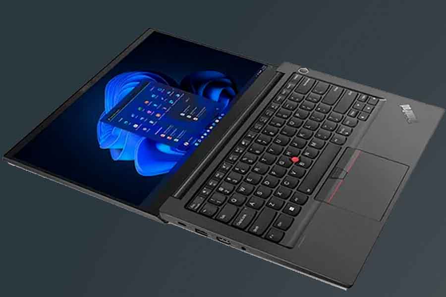 Lenovo ThinkPad E14 Gen 4 180 degree hinge