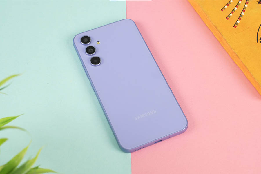 Samsung Galaxy A54 5G Design-1