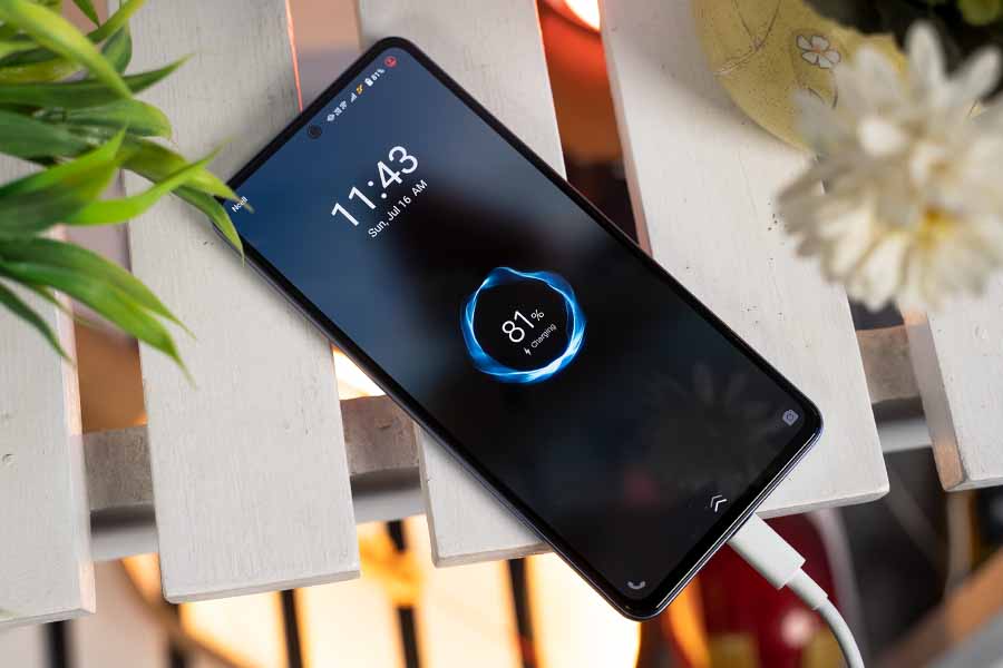 Vivo V27e Charging