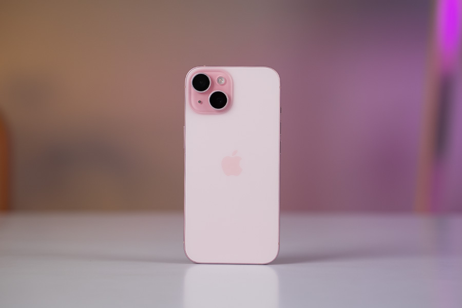 iPhone 15 Rear Design