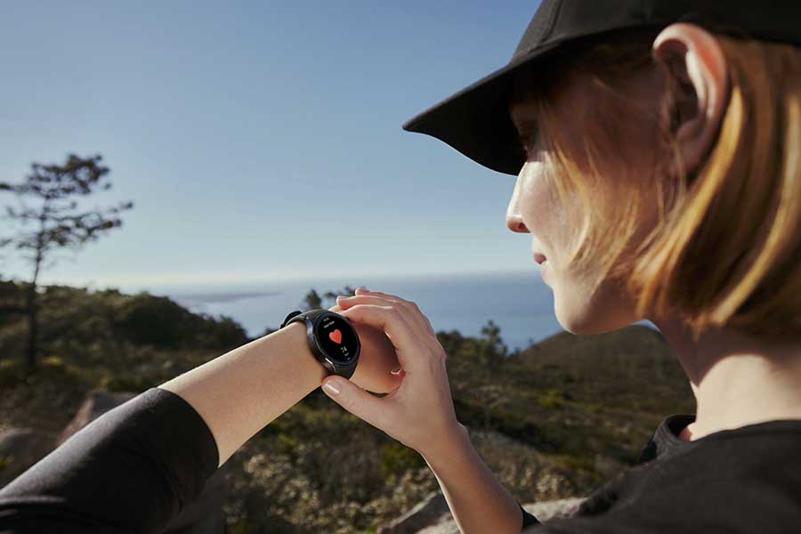 OnePlus Watch 2 - Wearing best smartwatch in nepal