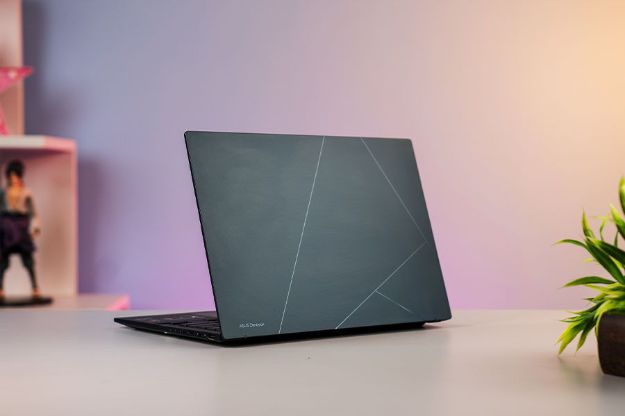 Asus Zenbook 14 OLED 2024 - Design 2