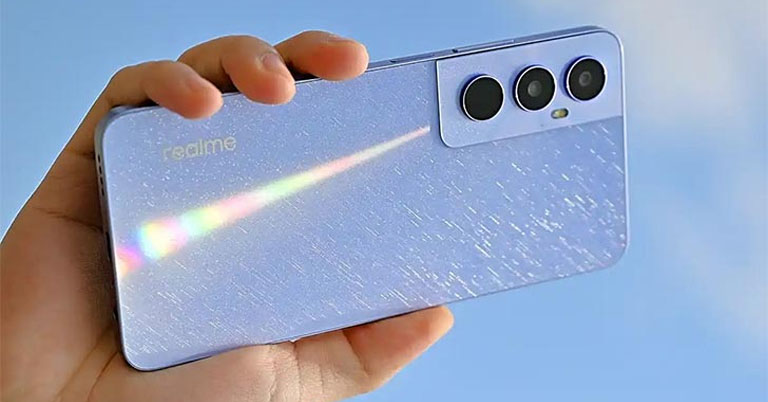 Realme C65 announced in Vietnam with Galaxy S22-like design!