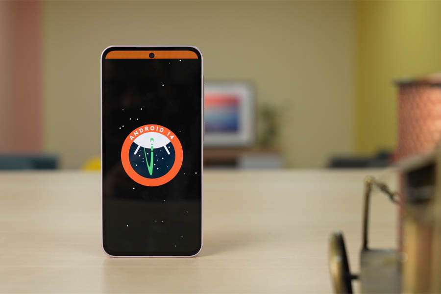 Samsung Galaxy A35 5G Review - Android 14