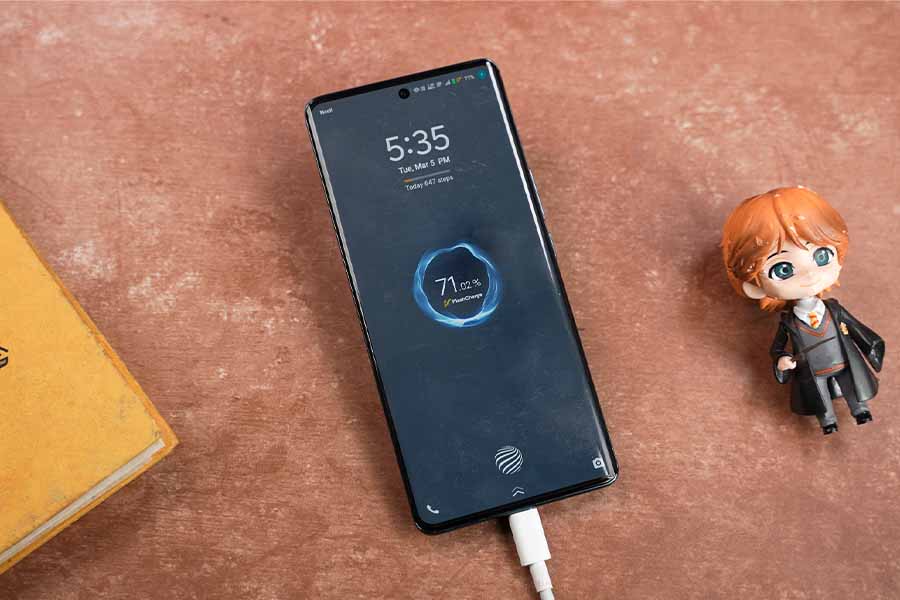 Vivo V30 Battery and Charging