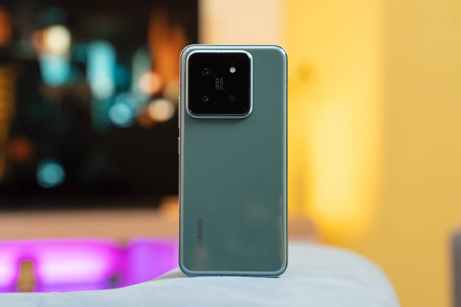 Xiaomi 14 Rear