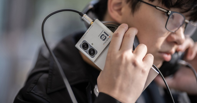 Rejoice audiophiles, Moondrop just launched a special smartphone for you