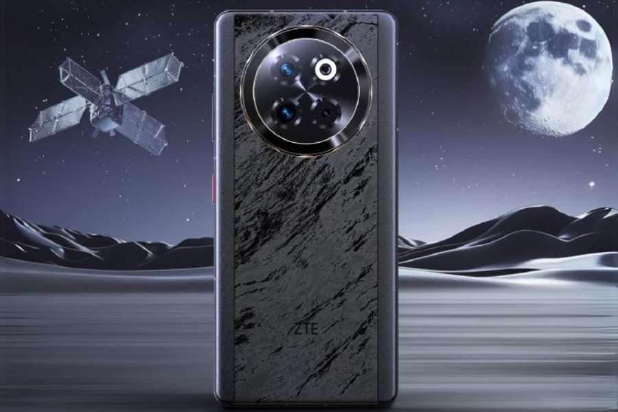 ZTE Axon 60 Ultra Satellite Connection