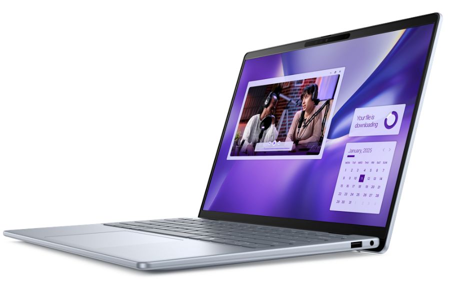 Dell Inspiron Plus 7441 Design and Display